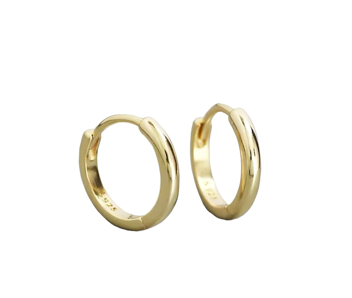 Minimalist Gold Huggie Hoop Earring Set for Multiple Piercings